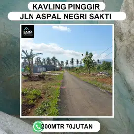 Tanah Lokasi sangat strateghis di pinggir jalan utama utama natar
