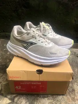Ardiles Nfinity Drive - White Citroen - Sepatu Running