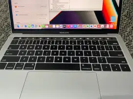 jual macbook touchbar2017