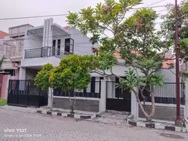 RUMAH 1.5 LANTAI DI MEDOKAN ASRI BARAT SIAP DIHUNI
