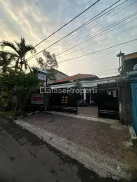 Dijual Rumah Usaha Di Nol Jalan Raya Trawas