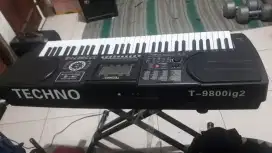 Jual Keyboard Techno