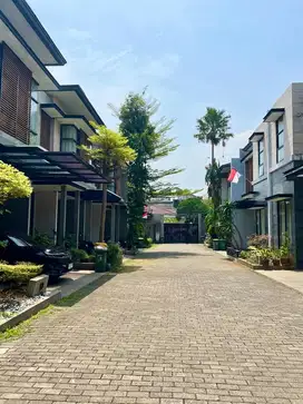 Twon house modern- Area elite