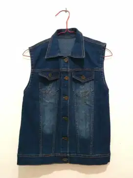 Vest Denim Biru