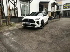 Like New - TOYOTA YARIS CROSS 1.5 S GR HV TSS HYBIRD A/T 2023 PUTIH
