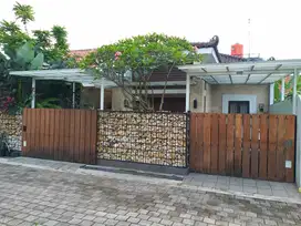 rumah siap huni lt200/150 harga1,7 dekat sor arcamanik bandung kota