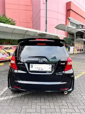 Honda Jazz 2011 Bensin