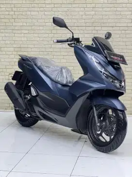 ODO 3RB‼️ Honda PCX 160 CBS 2024 Matte Blue Likenew - Dava Mustika