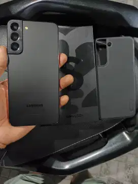 Samsung S22 Plus 8+4/256 5G Resmi mlus lngkp ori no minus bs TT