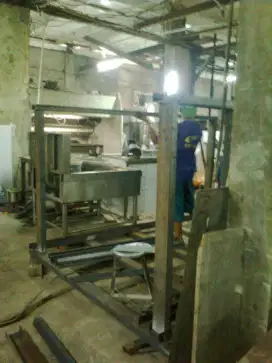 Lowongan kerja serabutan kenek kuli bengkel