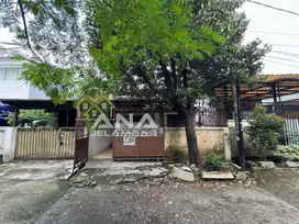 ANA RUMAH UK 6X25M DI KOMPLEK JELAMBAR