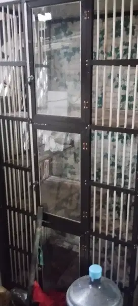 Kandang kucing 3 lantai bahan alumunium