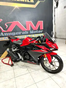 DP 3jt Honda All New CBR150R FI USD TH 2023 like new