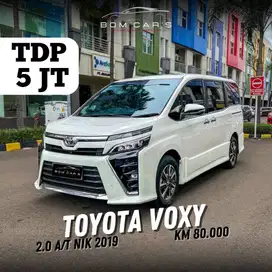 [CASH/KREDIT] TOYOTA VOXY 2.0 BENSIN A/T NIK.2019