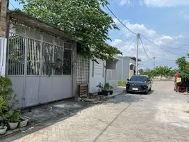 Rumah Murah di Perum Green Menganti Blok E4 Gresik