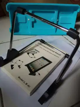 UNIVERSAL STAND FOR IPAD, GALAXY & ANY OTHER TYPES OF TABLET PC- METAL