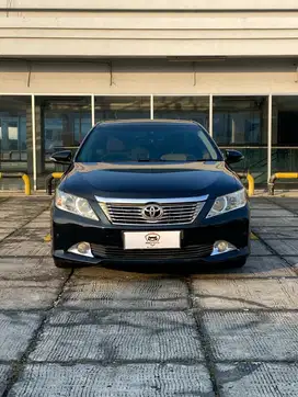 CAMRY V 2.5 AT 2013