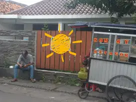 Dinual Rumah Strategis Bisa Untuk Usaha 50 m Ke Jl Raya Karawang