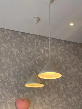 Lampu gantung ikea putih