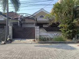 Rumah Taman Pondok Indah Surabaya Adem Favorit Dekat Citraland