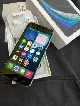 IPhone se 2020 internal 128gb fullset