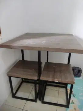 JUAL MEJA BEKAS