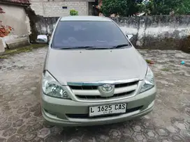 Jual Innova V 2005 bensin pribadi