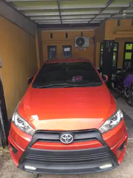 DIJUAL YARIS LELE