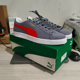 PUMA SUEDE CLASSIC SIZE 44,5 BNIB