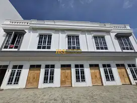 Dijual Townhouse di Komplek Krakatau Luxe Jalan Sidorukun - Medan