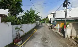 Tanah Pandega Marta Pogung Lor, Lingkungan Kost Dekat UGM Jogja