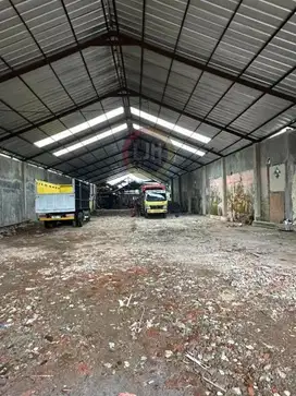 Gudang Luas Cocok untuk Usaha di Cimaung Bandung
