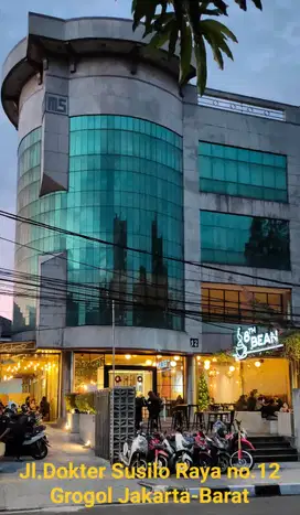 ANA GEDUNG KANTOR LUAS 600M DI GROGOL
