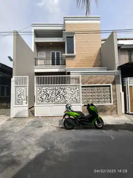 Rumah di jual Banyuanyar banjarsari dekat SMK 9 Surakarta solo