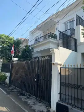 [For Sale] Dijual di Daerah Pulo, Kebayoran Baru - Jakarta Selatan