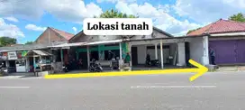 PEKARANGAN BONUS BANGUNAN MANGKU ASPAL JL SIDOKARTO GODEAN