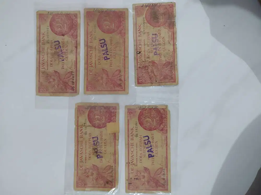 Dua Setengah Golden 1948