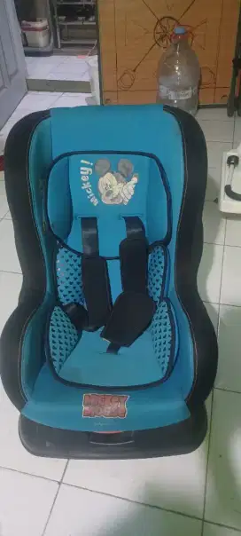 Carseat kursi mobil bayi