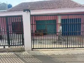 Jual Rumah Kampung Siap Huni Nempel jalan Mobil