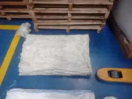 Karung plastik kapasitas 25 kg