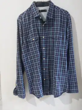 Kemeja Branded Men's Top Ukuran M Preloved