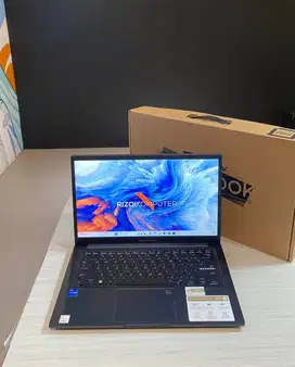 Asus VivoBook A1404VA  Intel Core i7-1355U Ram 8GB SSD 512GB