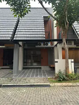 DIJUAL RUMAH FLEEKHAUZ BSD