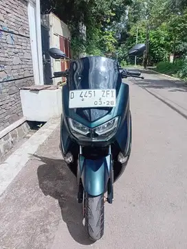 YAMAHA NMAX KEYLESS TAHUN 2023