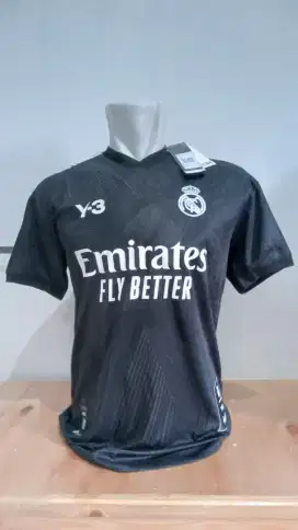 Baju bola Real madrid