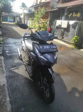 Vario LED 125cc 2016