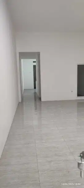 Ruko Strategis Siap Pakai di Terusan Jalan Jakarta Antapani Bandung