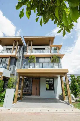 Rumah 3 Lantai Premium Dekat Yasmin Bogor, Asri Bebas Banjir
