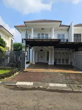 Di jual rumah siap huni 4 kamar+1 legenda wisata