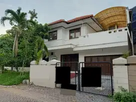 Hitung Tanah Rumah Lama Graha Famili Surabaya Barat Strategis